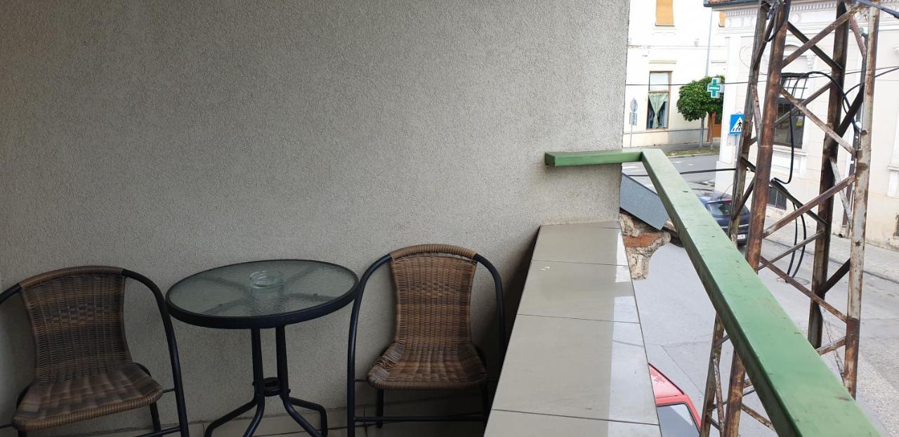 Apartman Natasa 1 Vrsac Exterior foto
